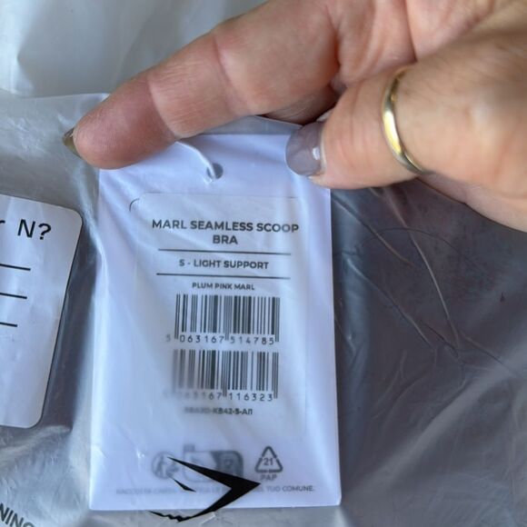 GYMSHARK MARL SEAMLESS SCOOP BRA SIZE S IN PLUM PINK MARL NWT - Picture 9 of 9